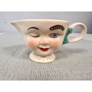 Baileys Irish Cream Winking Face Creamer Pitcher 1996 Limited Edition Yum Inside